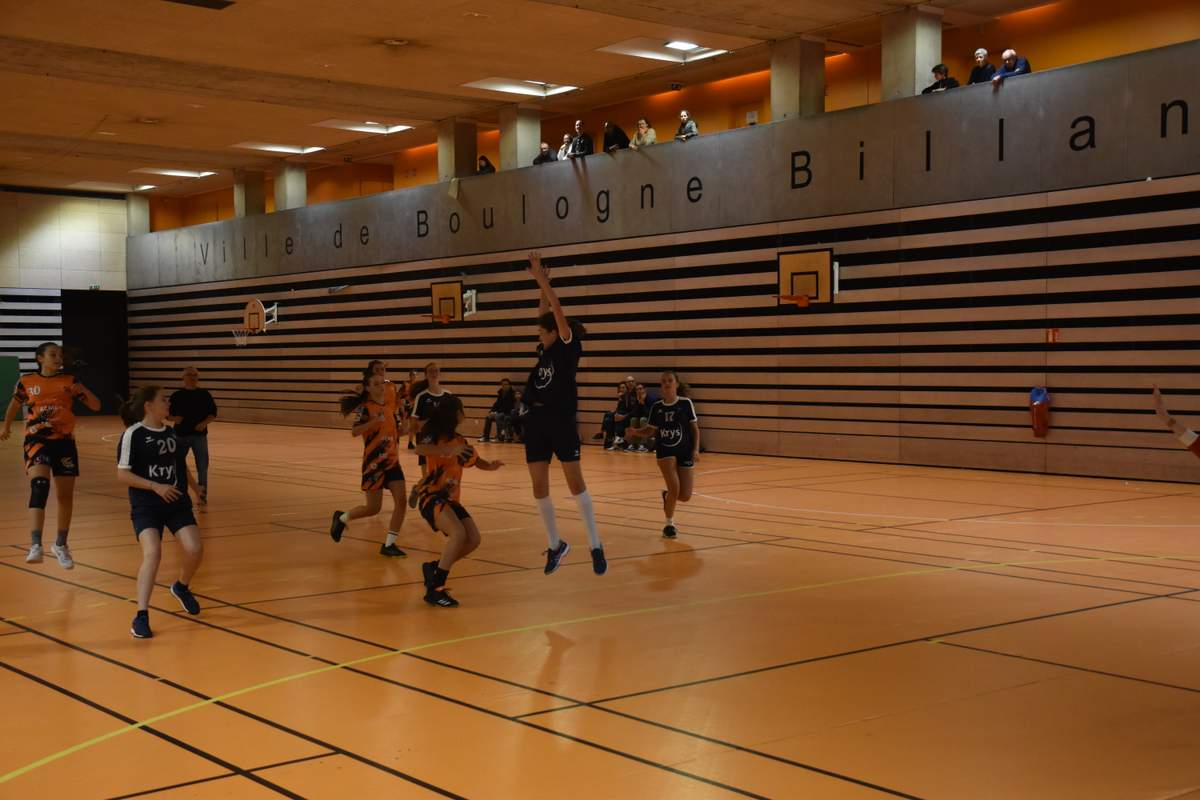 Album 15F Les photos de la rencontre face à club Handball