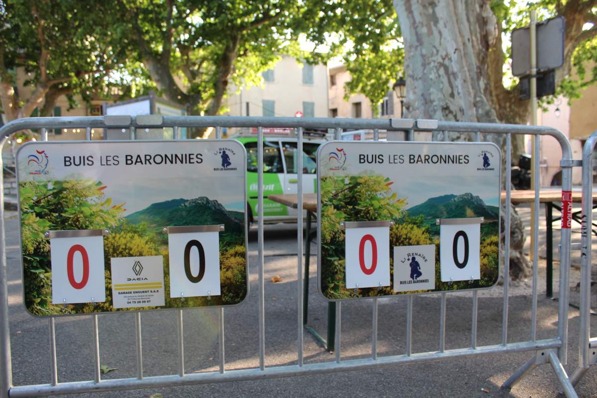 Album National mixte buis les baronnies 2023 club Pétanque LI