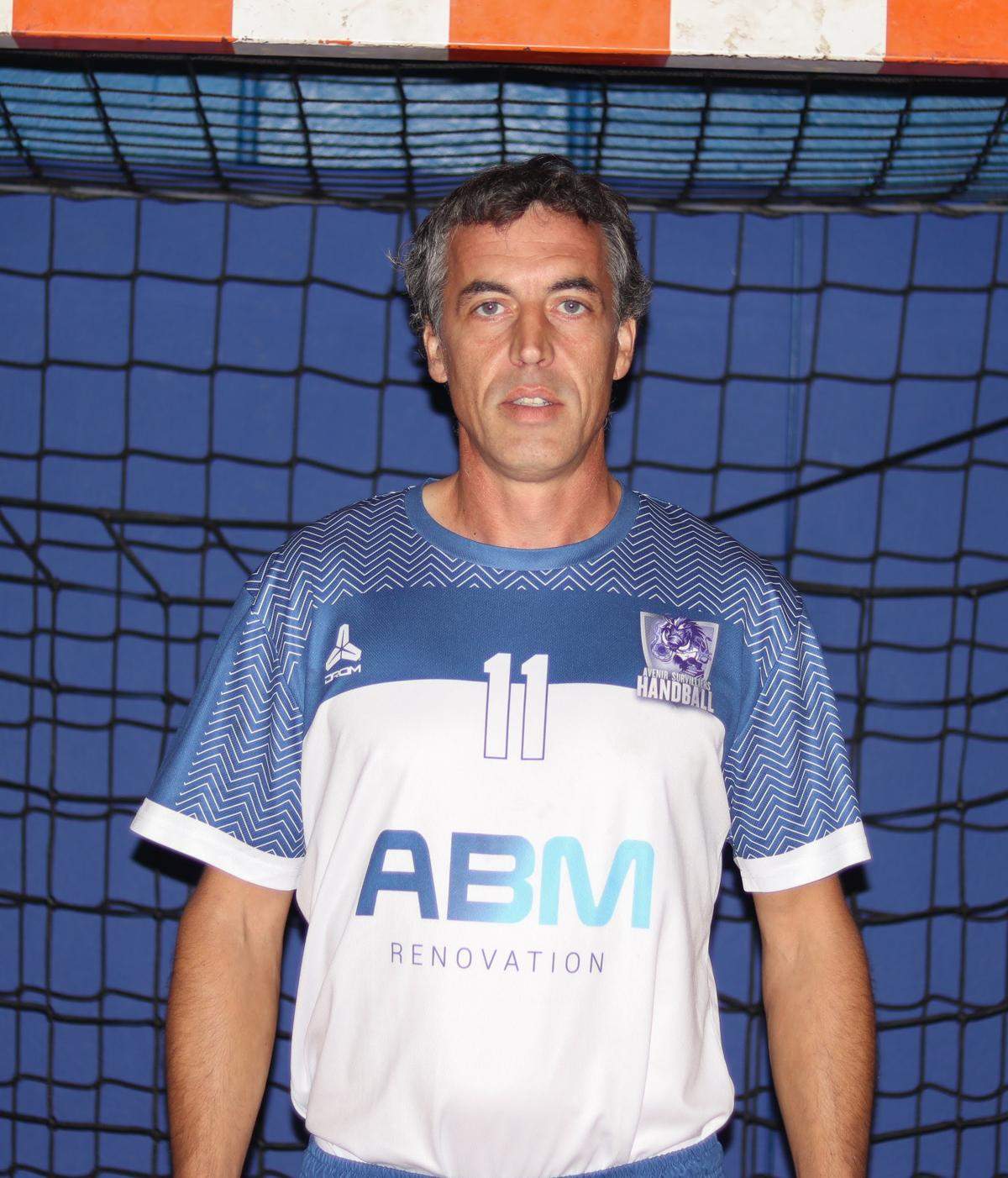 Joueur - Romuald LOUIS - club Handball Avenir de Survilliers Fosses Marly  Handball - Clubeo